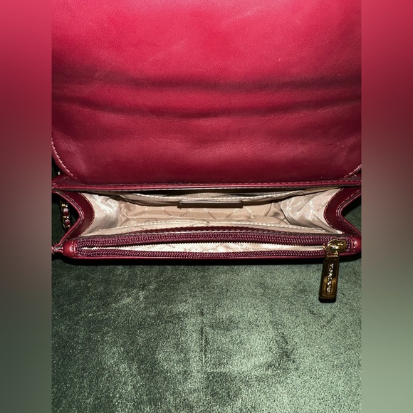 Michael Kors - Rose Merlot Purse - Red Velvet - Picture 5 of 6